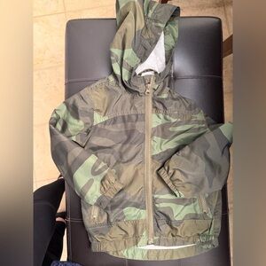Cherokee Green Camouflage Hooded raincoat
